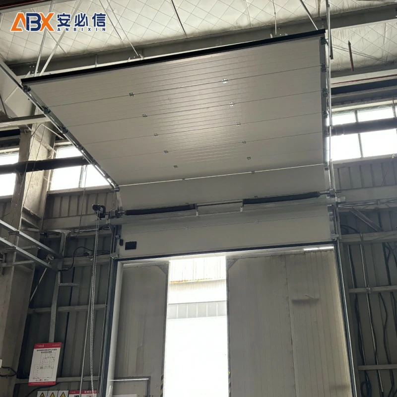 东莞保温滑升门
